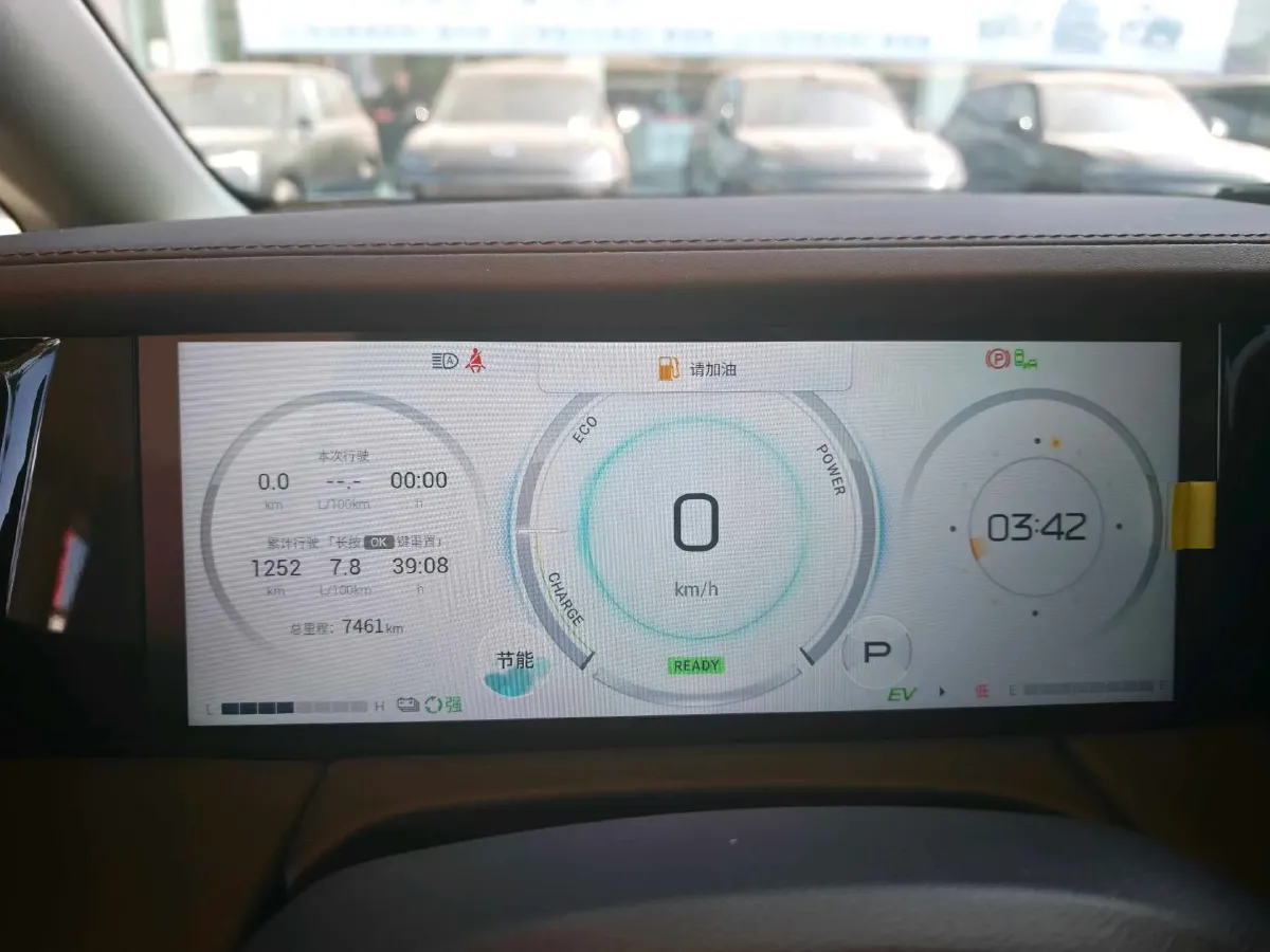 2024 GAC Trumpchi M8 2.0T 190HP L4 2DHT Hybrid,autocango,china used car exporter,china ev exporter,chinese used car exporter,chinese used ev exporter