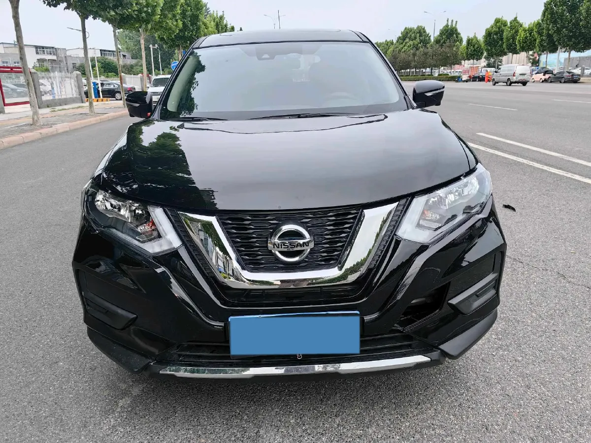 2025 Nissan X-Trail 2.0L 151HP L4 CVT,autocango,china used car exporter,china ev exporter,chinese used car exporter,chinese used ev exporter