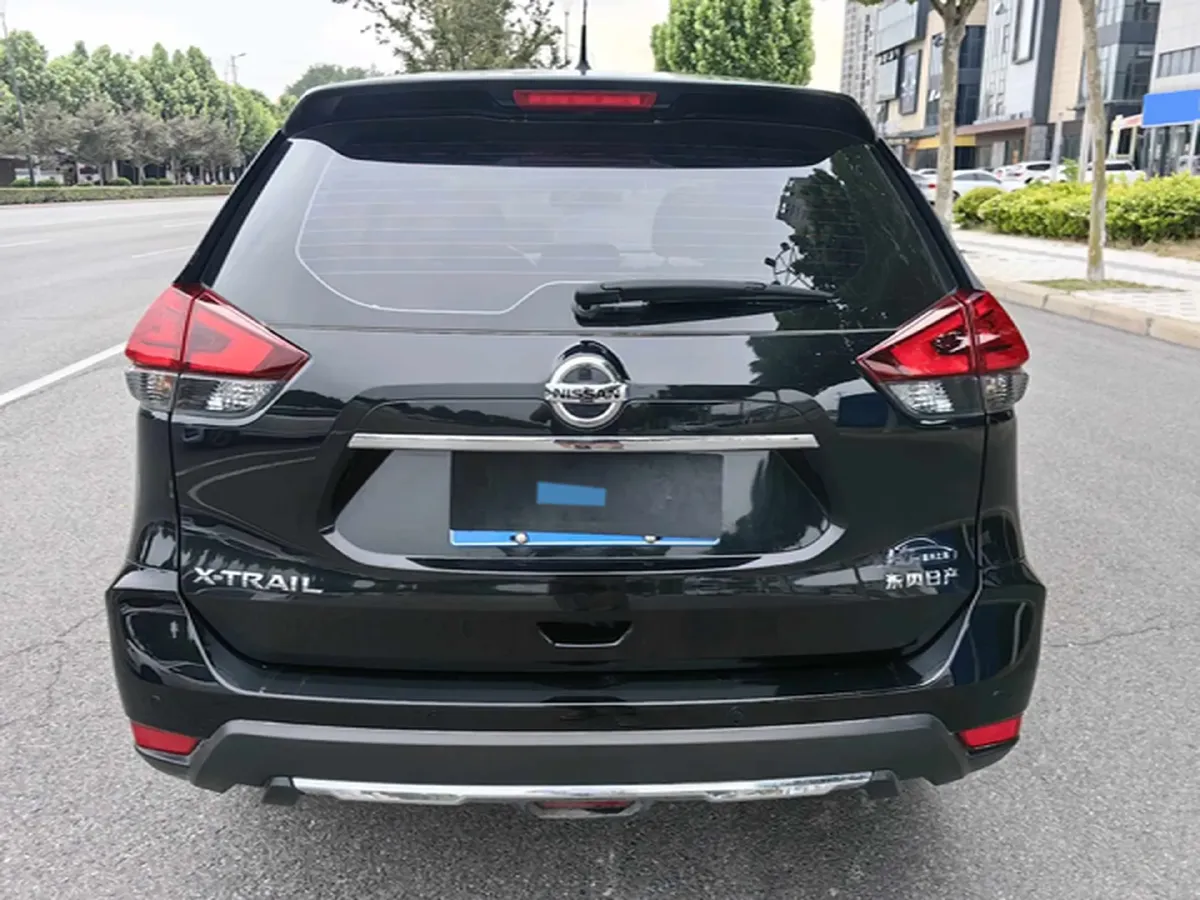 2025 Nissan X-Trail 2.0L 151HP L4 CVT,autocango,china used car exporter,china ev exporter,chinese used car exporter,chinese used ev exporter