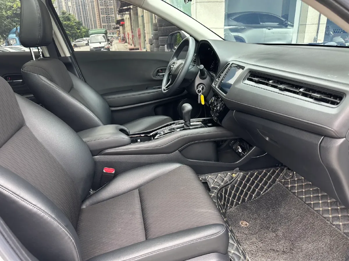 2020 Honda Vezel 1.5L 131HP L4 CVT,autocango,china used car exporter,china ev exporter,chinese used car exporter,chinese used ev exporter