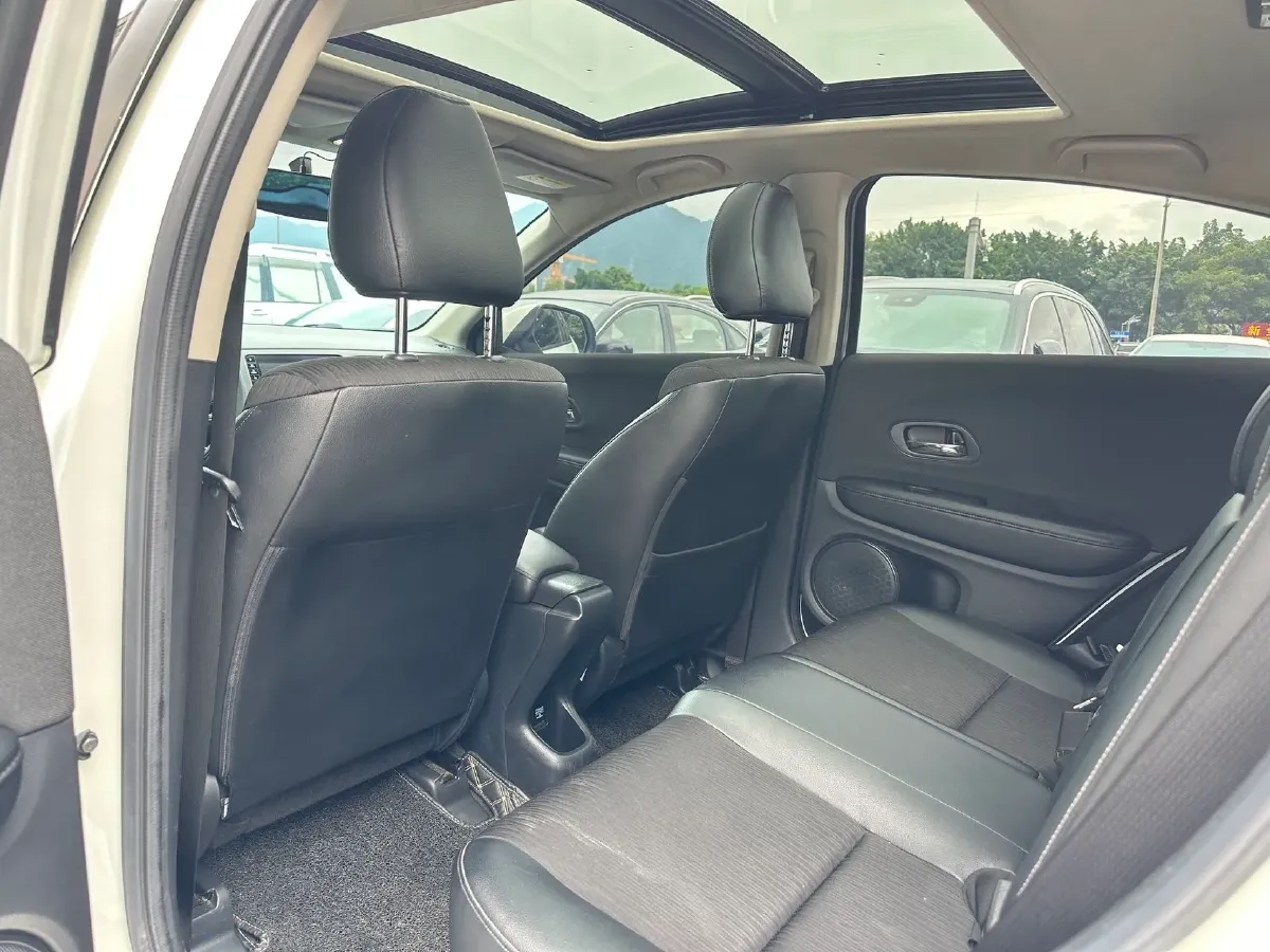 2020 Honda Vezel 1.5L 131HP L4 CVT,autocango,china used car exporter,china ev exporter,chinese used car exporter,chinese used ev exporter