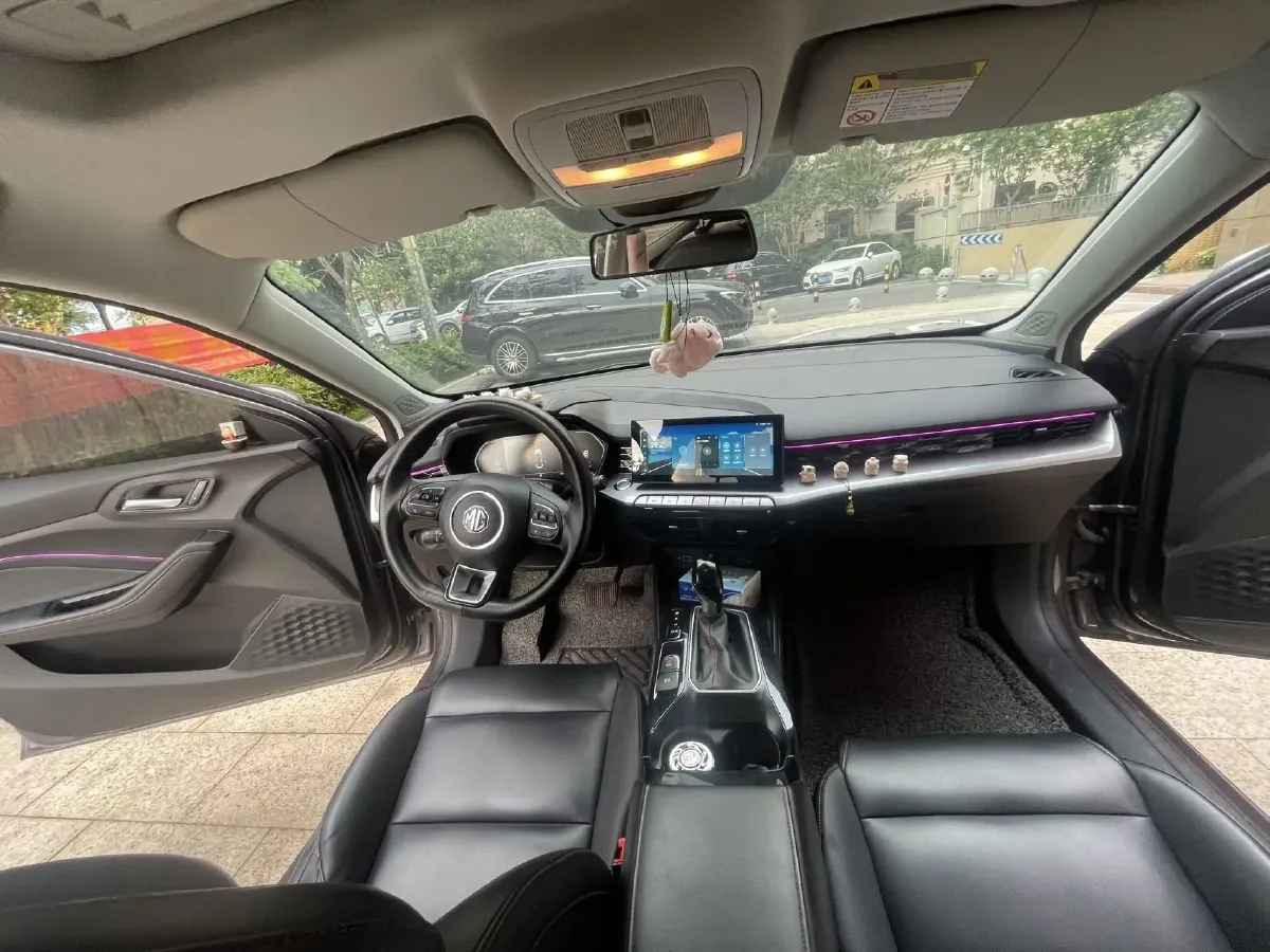 2021 MG 5 1.5L 120HP L4 CVT,autocango,china used car exporter,china ev exporter,chinese used car exporter,chinese used ev exporter