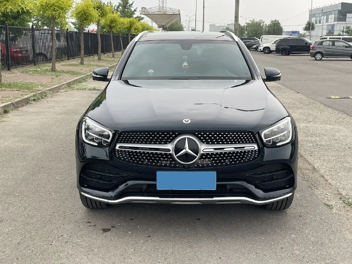 2022 Mercedes-Benz GLC Class 2.0T 197HP L4 9AT,autocango,china used car exporter,china ev exporter,chinese used car exporter,chinese used ev exporter
