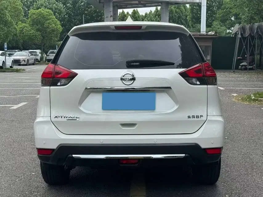 2023 Nissan X-Trail 2.0L 151HP L4 CVT,autocango,china used car exporter,china ev exporter,chinese used car exporter,chinese used ev exporter