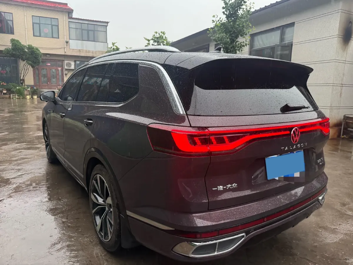 2021 Volkswagen Talagon 2.0T 220HP L4 7DCT,autocango,china used car exporter,china ev exporter,chinese used car exporter,chinese used ev exporter