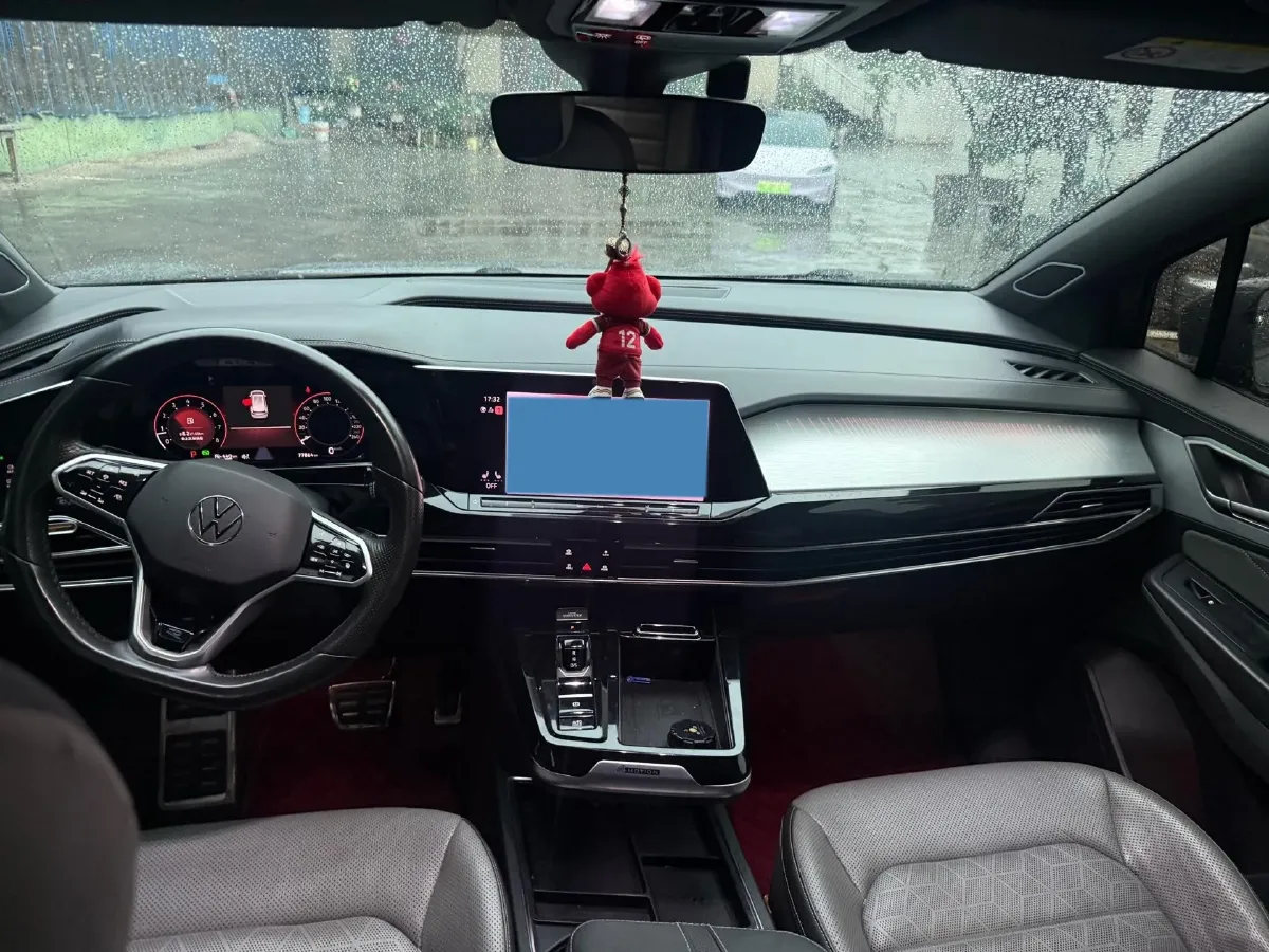 2021 Volkswagen Talagon 2.0T 220HP L4 7DCT,autocango,china used car exporter,china ev exporter,chinese used car exporter,chinese used ev exporter