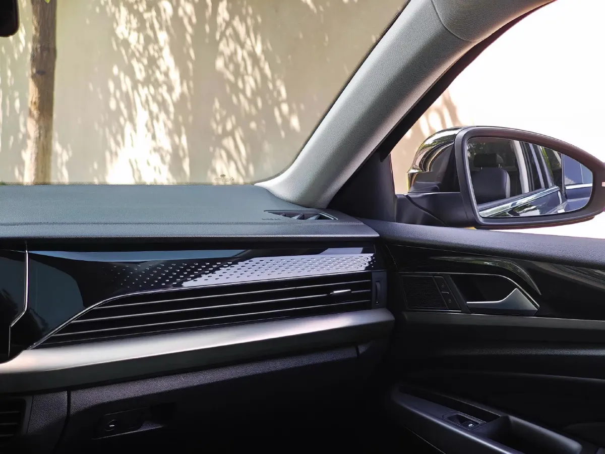 2020 Volkswagen Passat 1.4T 150HP L4 7DCT,autocango,china used car exporter,china ev exporter,chinese used car exporter,chinese used ev exporter