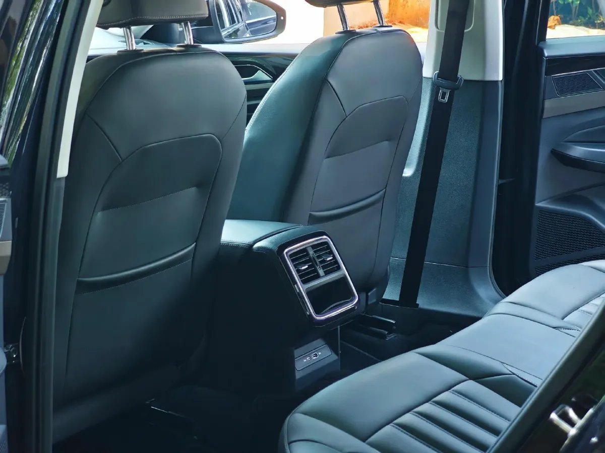 2020 Volkswagen Passat 1.4T 150HP L4 7DCT,autocango,china used car exporter,china ev exporter,chinese used car exporter,chinese used ev exporter