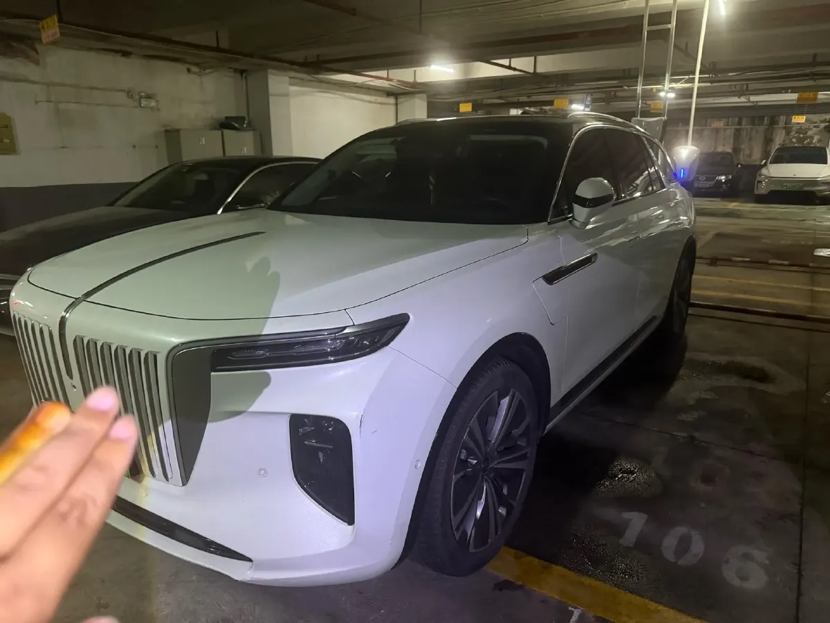 2022 HongQi E-HS9 BEV 120KWH,autocango,china used car exporter,china ev exporter,chinese used car exporter,chinese used ev exporter