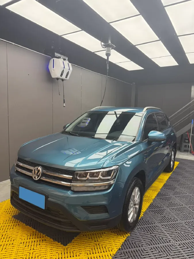 2019 Jeep Compass 1.4T 165HP L4 7DCT,autocango,china used car exporter,china ev exporter,chinese used car exporter,chinese used ev exporter