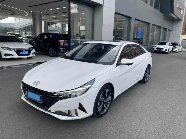 2022 Hyundai Elantra 1.5L 115HP L4 CVT,autocango,china used car exporter,china ev exporter,chinese used car exporter,chinese used ev exporter