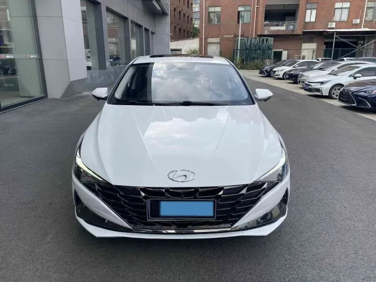 2022 Hyundai Elantra 1.5L 115HP L4 CVT,autocango,china used car exporter,china ev exporter,chinese used car exporter,chinese used ev exporter