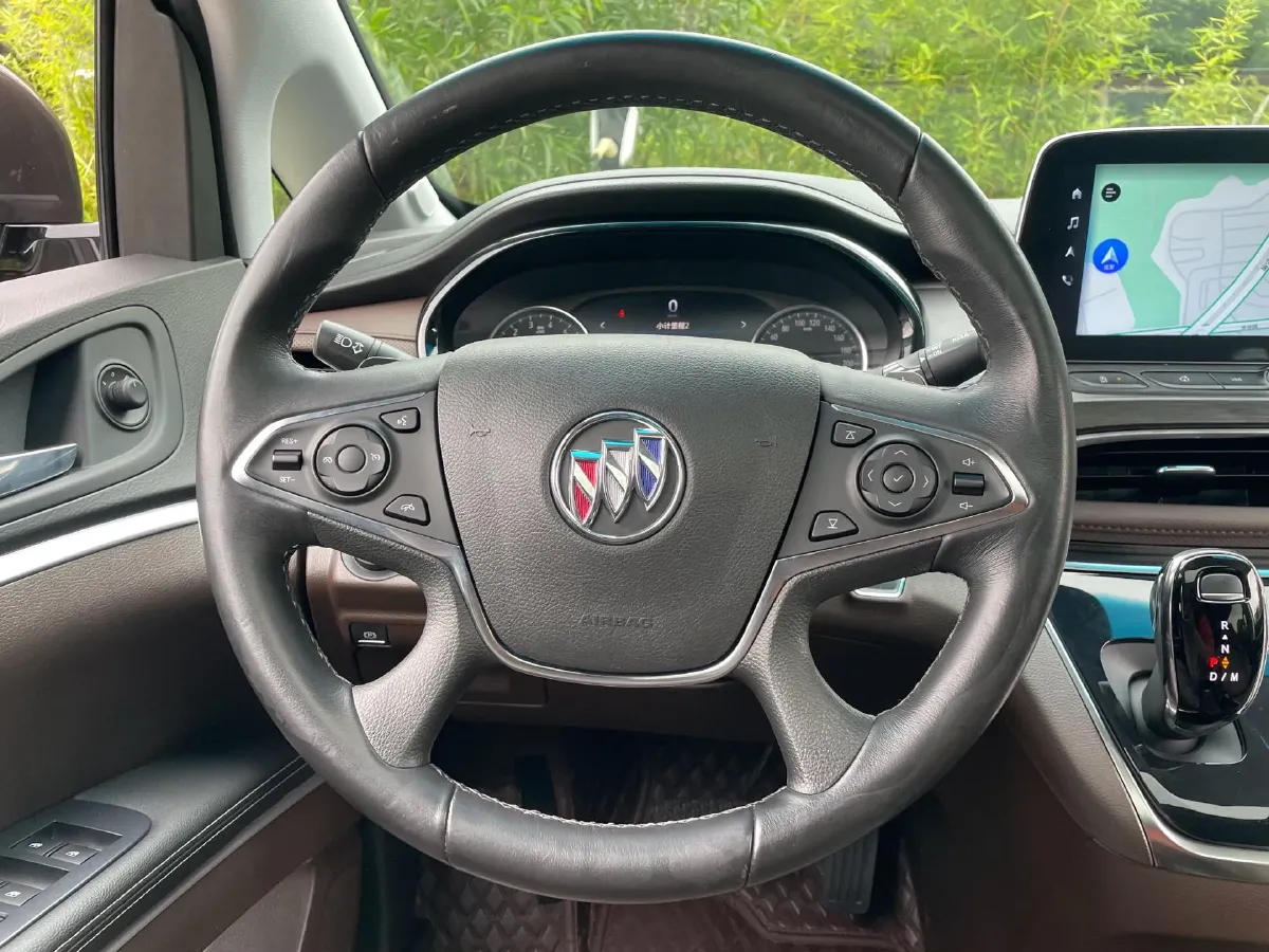 2022 Buick GL8 2.0T 237HP L4 9AT,autocango,china used car exporter,china ev exporter,chinese used car exporter,chinese used ev exporter