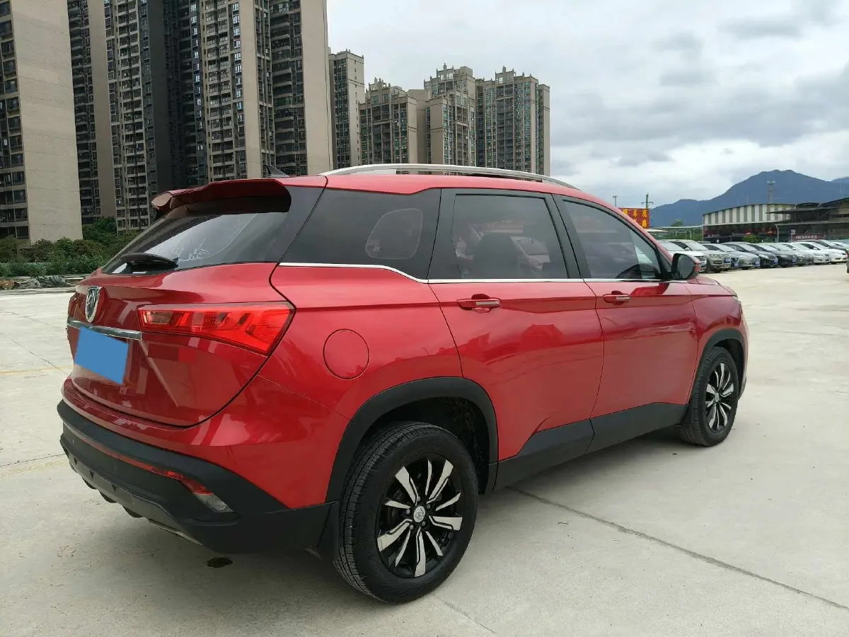 2019 BaoJun 530 1.5T 151HP L4 CVT,autocango,china used car exporter,china ev exporter,chinese used car exporter,chinese used ev exporter