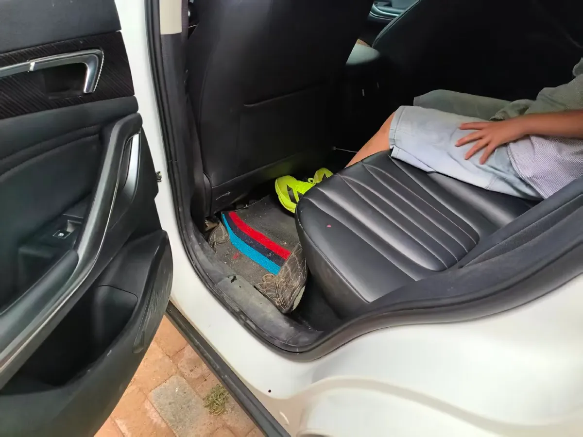 2023 Bestune T55 1.5T 169HP L4 7DCT,autocango,china used car exporter,china ev exporter,chinese used car exporter,chinese used ev exporter