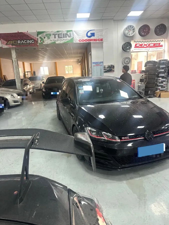 2018 Volkswagen GolfGTI 2.0T 220HP L4 7DCT,autocango,china used car exporter,china ev exporter,chinese used car exporter,chinese used ev exporter