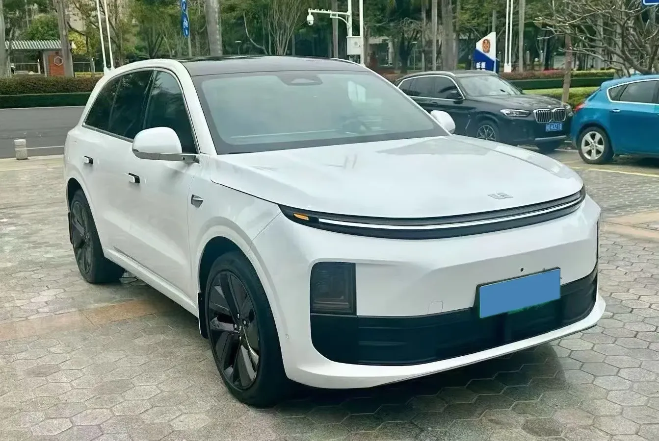 2024 Li L6 Range Extended 154HP L4 REEV 36.8KWH,autocango,china used car exporter,china ev exporter,chinese used car exporter,chinese used ev exporter