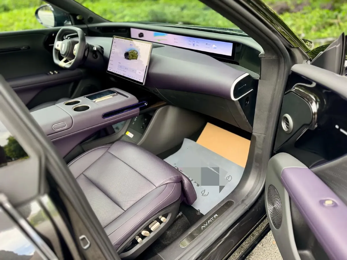 2026 Avatr 07 BEV,autocango,china used car exporter,china ev exporter,chinese used car exporter,chinese used ev exporter