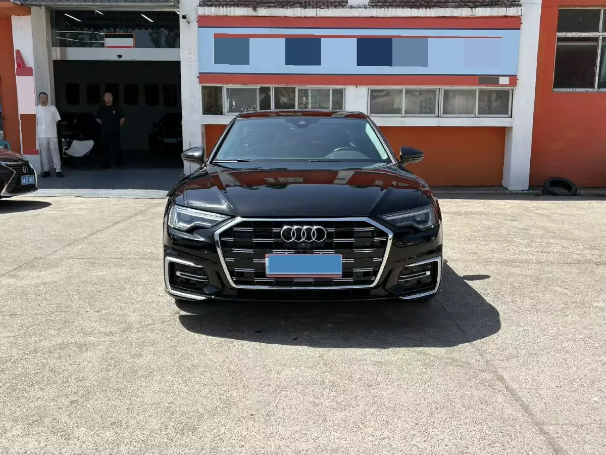 2019 Mercedes-Benz GLC Class 2.0T 245HP L4 9AT,autocango,china used car exporter,china ev exporter,chinese used car exporter,chinese used ev exporter