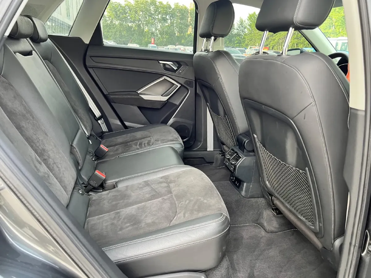 2022 Audi Q3 1.4T 150HP L4 7DCT,autocango,china used car exporter,china ev exporter,chinese used car exporter,chinese used ev exporter