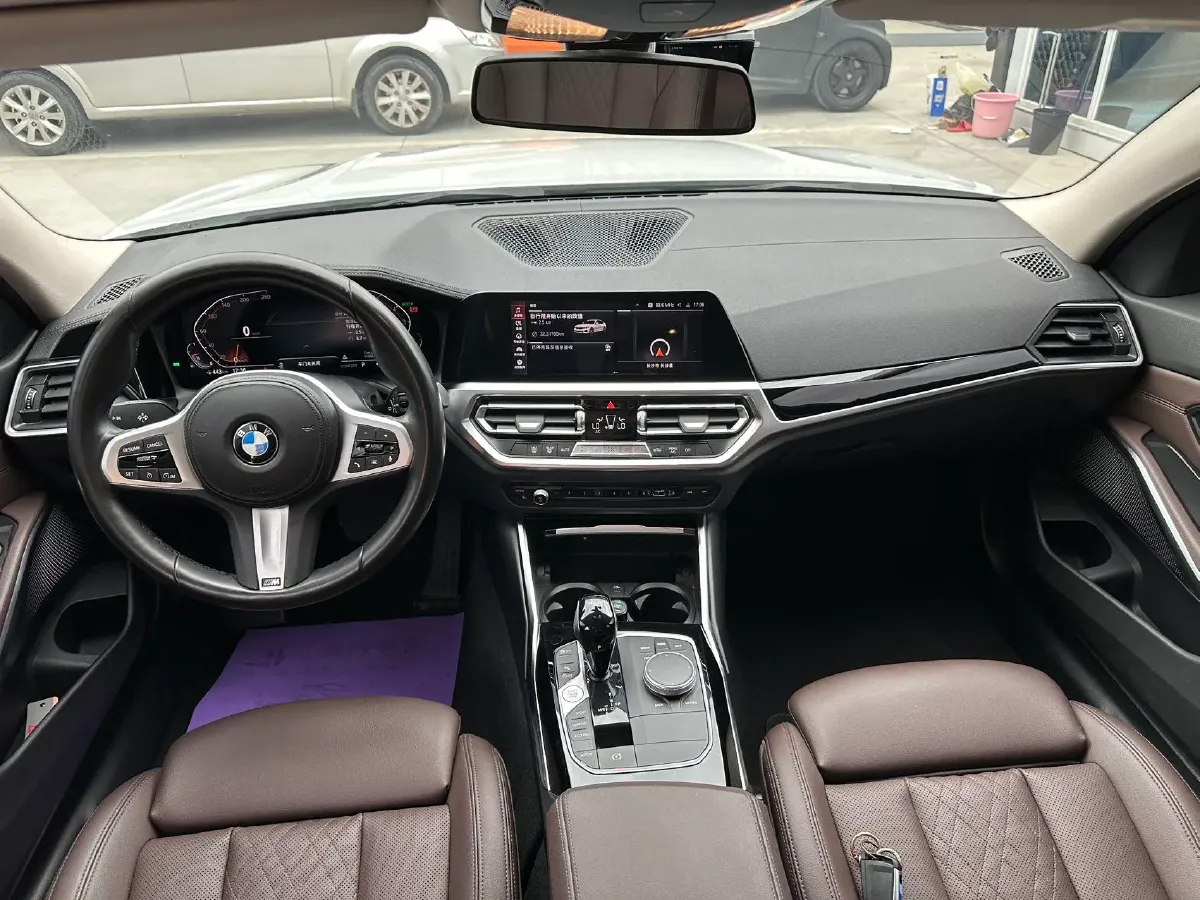 2022 BMW 3 Series 2.0T 156HP L4 8AT,autocango,china used car exporter,china ev exporter,chinese used car exporter,chinese used ev exporter