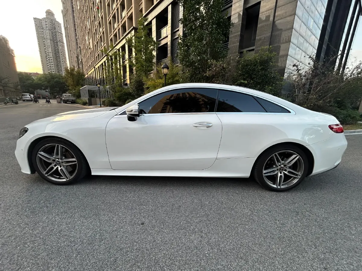 2020 Mercedes-Benz E Class 1.5T 184HP L4 9AT,autocango,china used car exporter,china ev exporter,chinese used car exporter,chinese used ev exporter