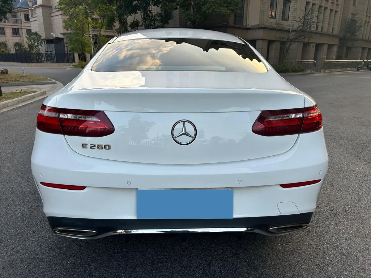 2020 Mercedes-Benz E Class 1.5T 184HP L4 9AT,autocango,china used car exporter,china ev exporter,chinese used car exporter,chinese used ev exporter