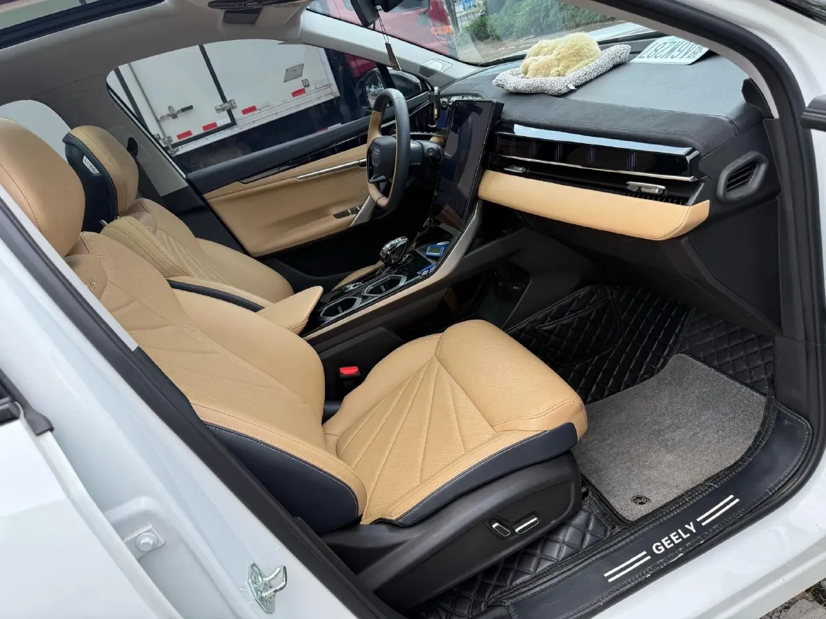 2023 Geely StarRay 1.5T 181HP L4 7DCT,autocango,china used car exporter,china ev exporter,chinese used car exporter,chinese used ev exporter