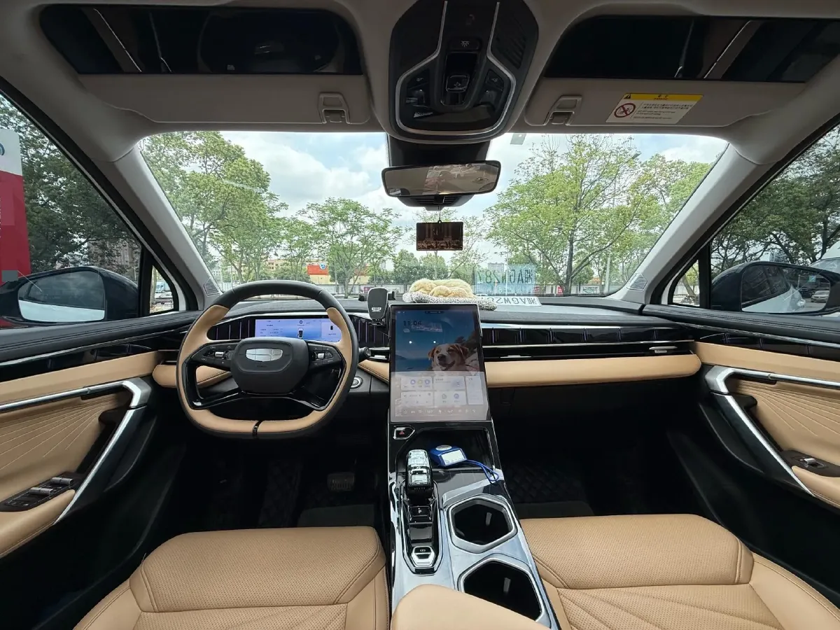 2023 Geely StarRay 1.5T 181HP L4 7DCT,autocango,china used car exporter,china ev exporter,chinese used car exporter,chinese used ev exporter