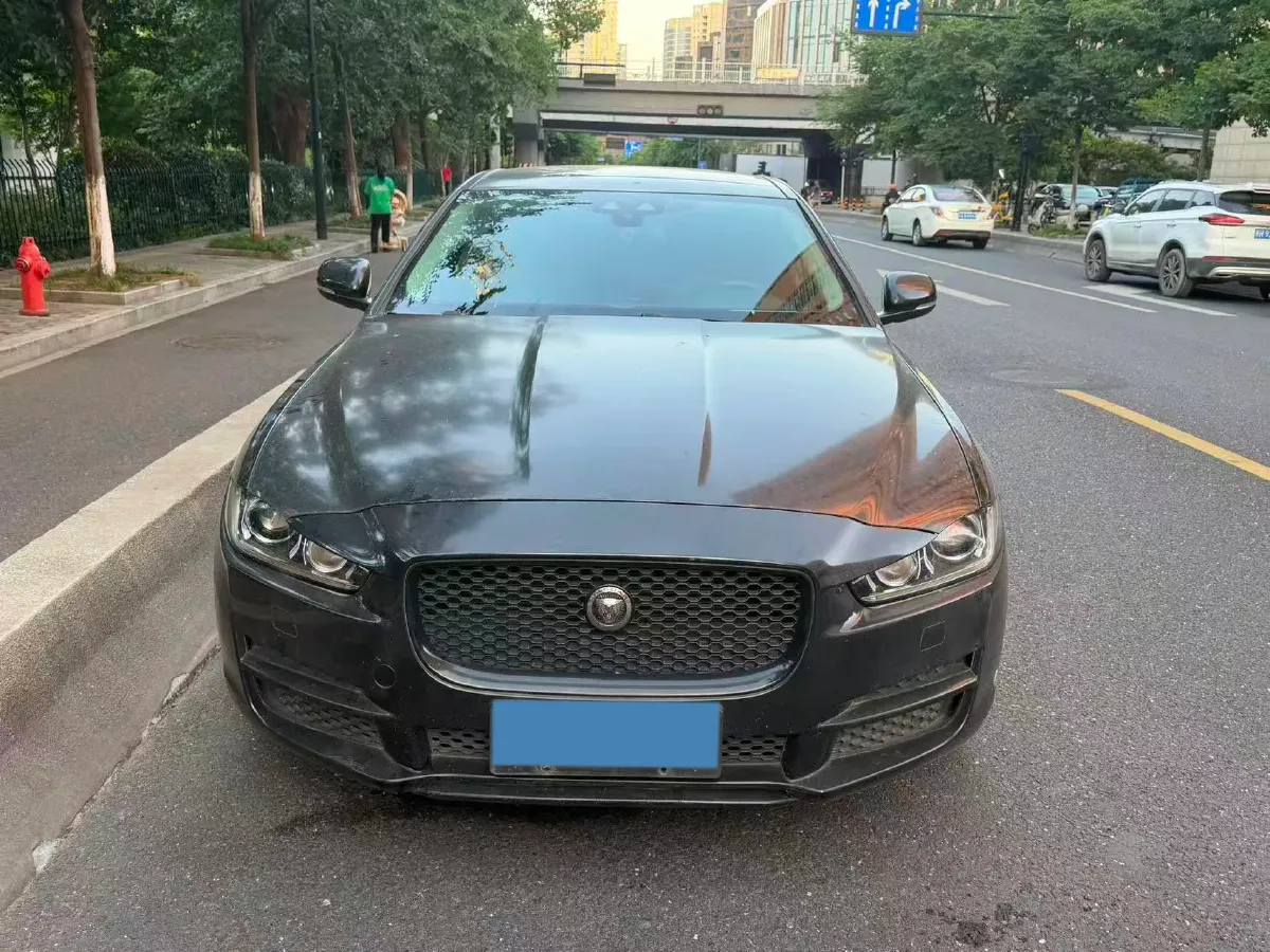 2018 Jaguar XEL 2.0T 200HP L4 8AT,autocango,china used car exporter,china ev exporter,chinese used car exporter,chinese used ev exporter