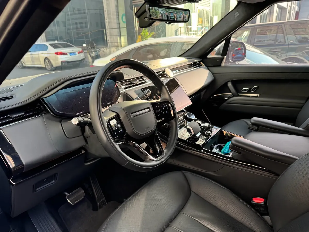 2023 Land Rover Range Rover Sport 3.0T 400HP L6 8AT,autocango,china used car exporter,china ev exporter,chinese used car exporter,chinese used ev exporter