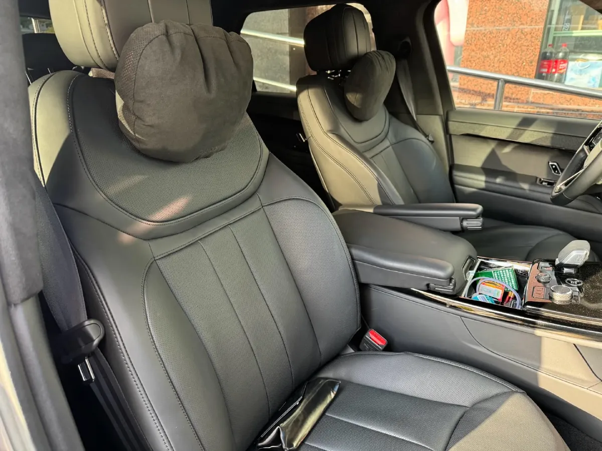 2023 Land Rover Range Rover Sport 3.0T 400HP L6 8AT,autocango,china used car exporter,china ev exporter,chinese used car exporter,chinese used ev exporter