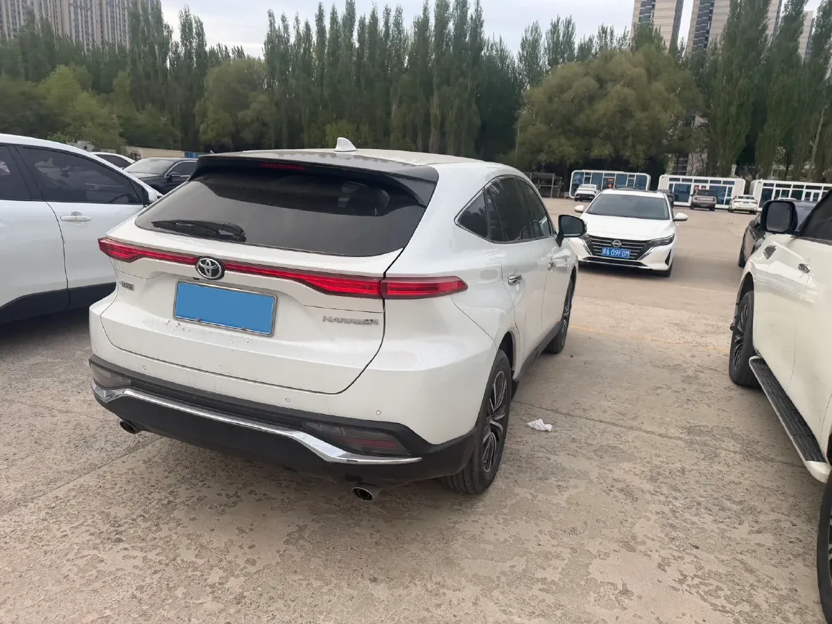 2022 Toyota Harrier 2.0L 171HP L4 CVT,autocango,china used car exporter,china ev exporter,chinese used car exporter,chinese used ev exporter