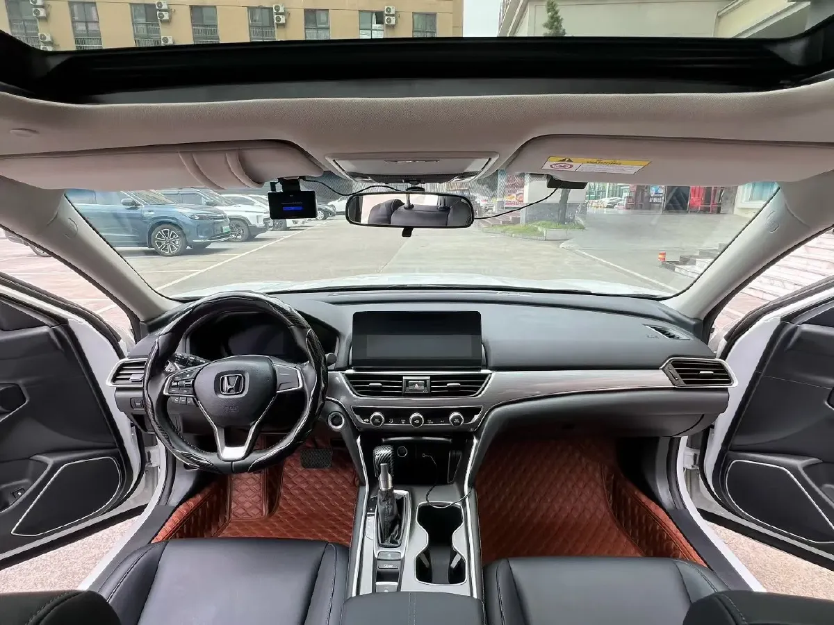 2022 Honda Accord 1.5T 194HP L4 CVT,autocango,china used car exporter,china ev exporter,chinese used car exporter,chinese used ev exporter
