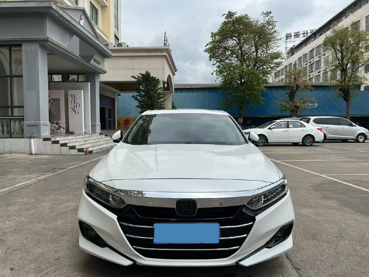 2022 Honda Accord 1.5T 194HP L4 CVT,autocango,china used car exporter,china ev exporter,chinese used car exporter,chinese used ev exporter