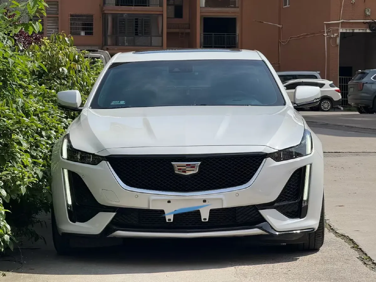 2023 Cadillac CT5 2.0T 237HP L4 10AT,autocango,china used car exporter,china ev exporter,chinese used car exporter,chinese used ev exporter