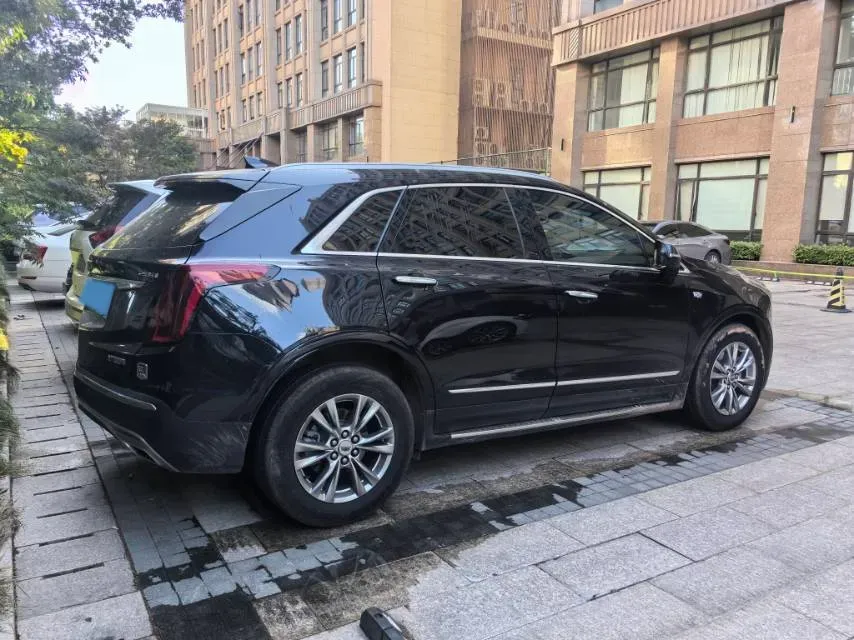 2021 Cadillac XT5 2.0T 237HP L4 9AT,autocango,china used car exporter,china ev exporter,chinese used car exporter,chinese used ev exporter