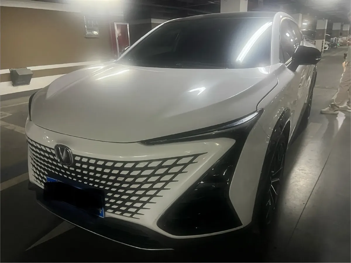 2022 ChangAn UNI-T 1.5T 188HP L4 7DCT,autocango,china used car exporter,china ev exporter,chinese used car exporter,chinese used ev exporter