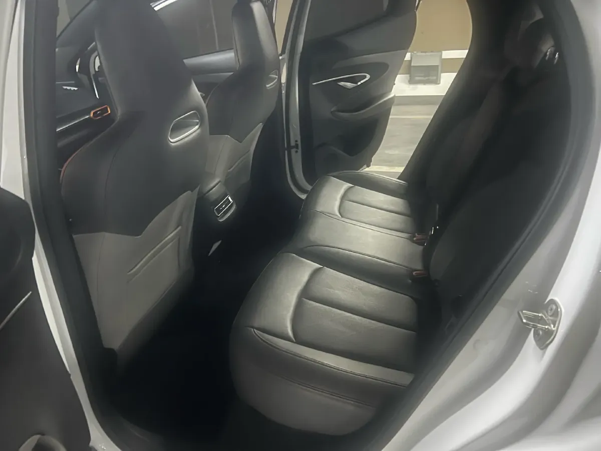 2022 ChangAn UNI-T 1.5T 188HP L4 7DCT,autocango,china used car exporter,china ev exporter,chinese used car exporter,chinese used ev exporter