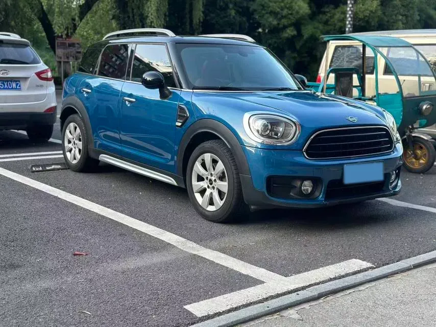 2017 MINI COUNTRYMAN 1.5T 136HP L3 6AT,autocango,china used car exporter,china ev exporter,chinese used car exporter,chinese used ev exporter