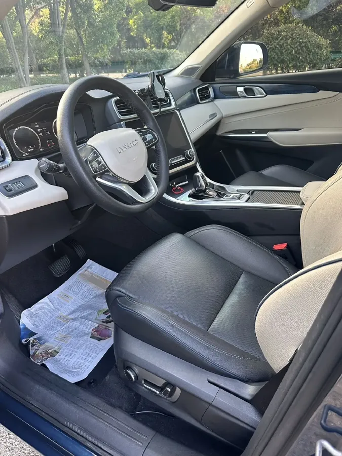 2019 Beijing BJ40 2.0T 218HP L4 6AT,autocango,china used car exporter,china ev exporter,chinese used car exporter,chinese used ev exporter