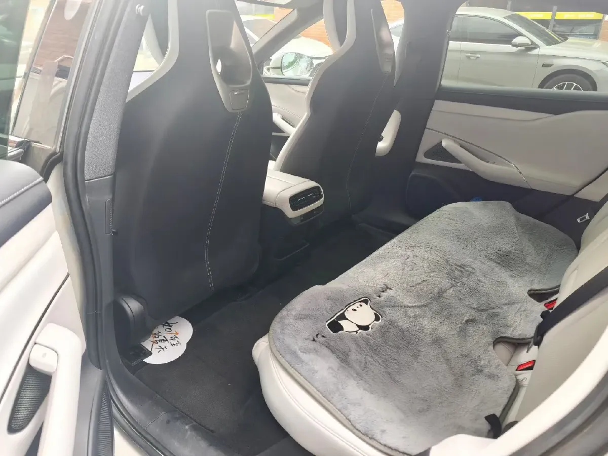 2024 MI SU7 BEV 94.3KWH,autocango,china used car exporter,china ev exporter,chinese used car exporter,chinese used ev exporter