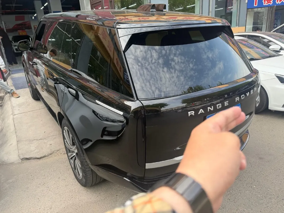 2024 Land Rover Range Rover 3.0T 400HP L6 8AT,autocango,china used car exporter,china ev exporter,chinese used car exporter,chinese used ev exporter