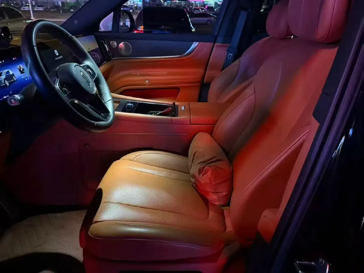 2024 AITO AITO M9 1.5T 152HP L4 REEV 42KWH,autocango,china used car exporter,china ev exporter,chinese used car exporter,chinese used ev exporter