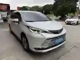 2021 Toyota Sienna 2.5L 192HP L4 E-CVT Hybrid