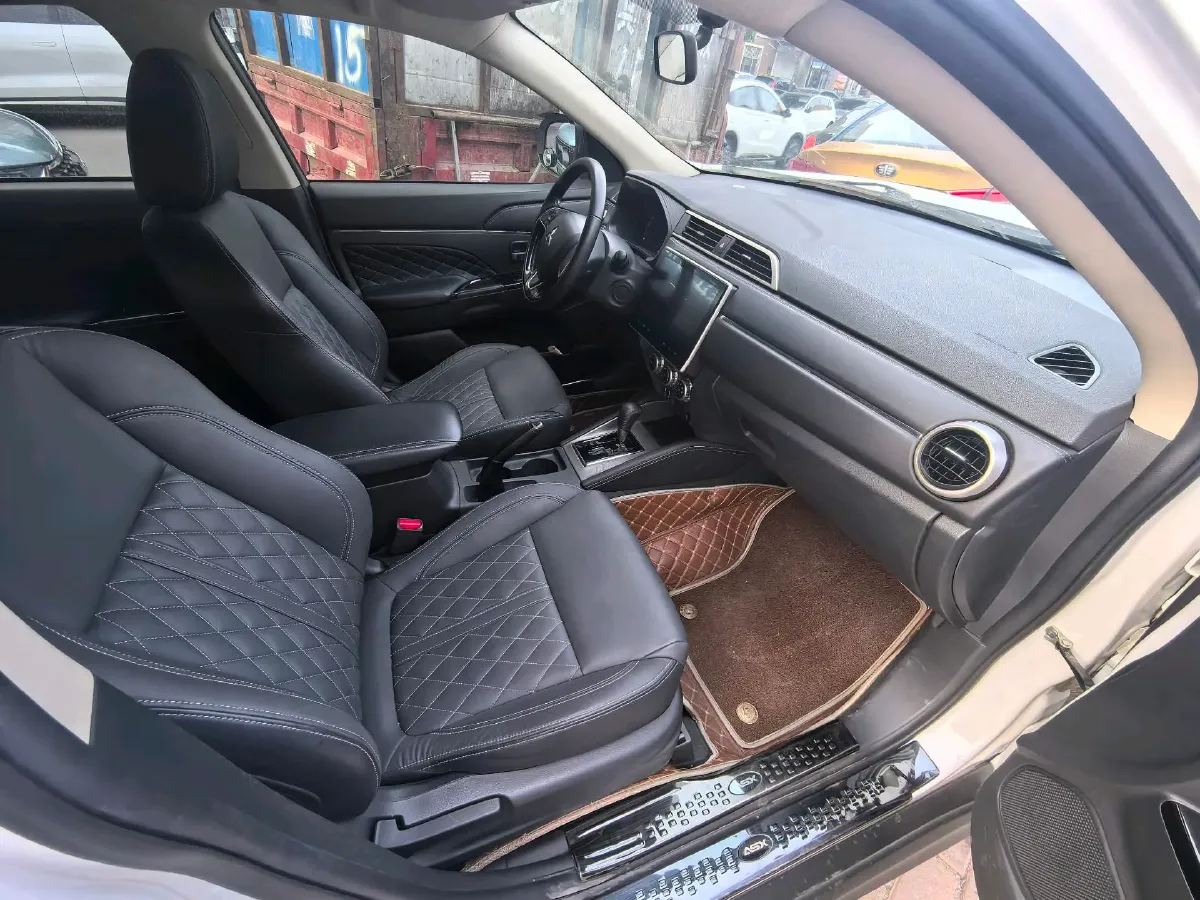 2020 Mitsubishi ASX 2.0L 166HP L4 CVT,autocango,china used car exporter,china ev exporter,chinese used car exporter,chinese used ev exporter