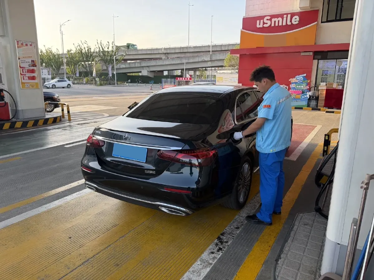 2023 Mercedes-Benz E Class 2.0T 258HP L4 9AT,autocango,china used car exporter,china ev exporter,chinese used car exporter,chinese used ev exporter