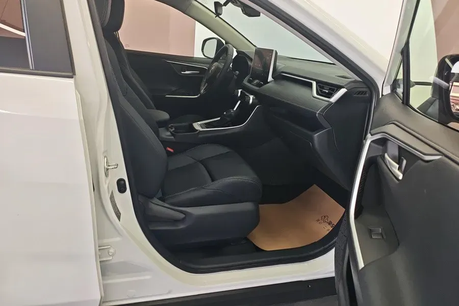 2023 Toyota Wildlander 2.0L 171HP L4 CVT,autocango,china used car exporter,china ev exporter,chinese used car exporter,chinese used ev exporter