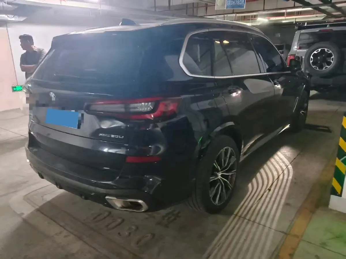 2022 BMW X5 2.0T 245HP L4 8AT,autocango,china used car exporter,china ev exporter,chinese used car exporter,chinese used ev exporter
