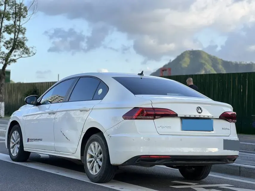 2021 Volkswagen Bora 1.5L 113HP L4 6AT,autocango,china used car exporter,china ev exporter,chinese used car exporter,chinese used ev exporter